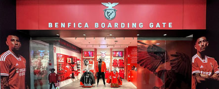 Benfica Boarding Gate Alameda