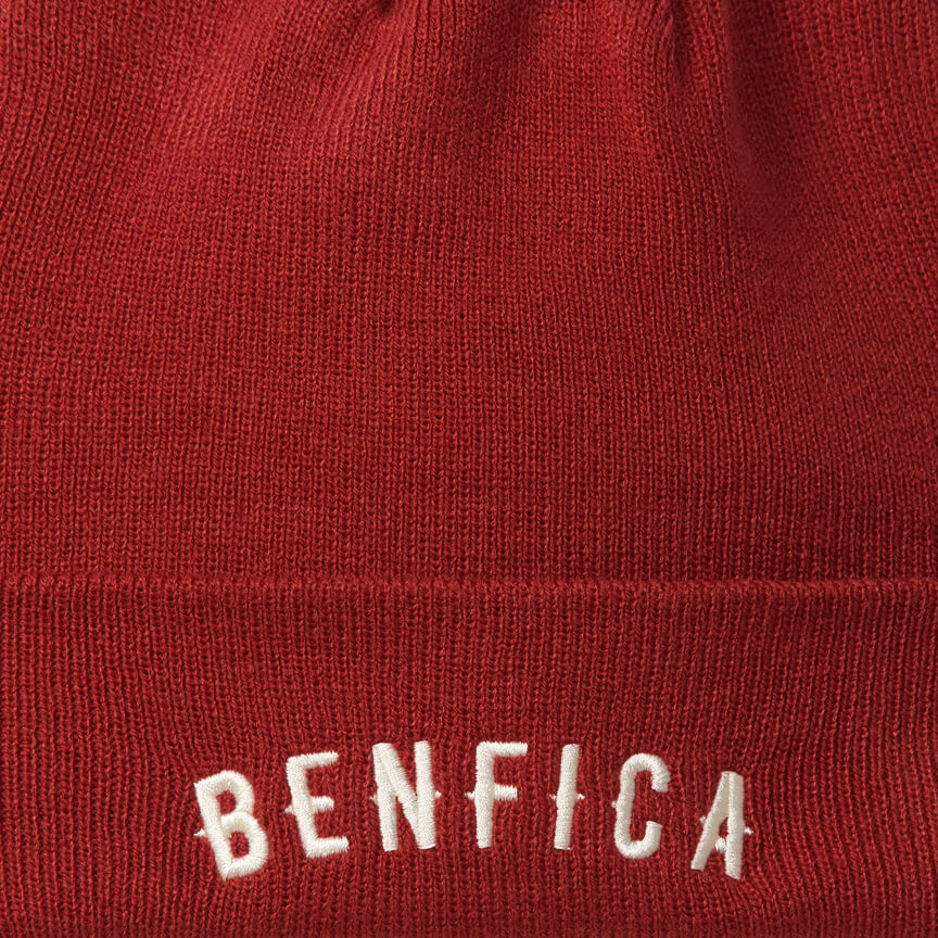 Vintage Benfica Burgundy Beanie