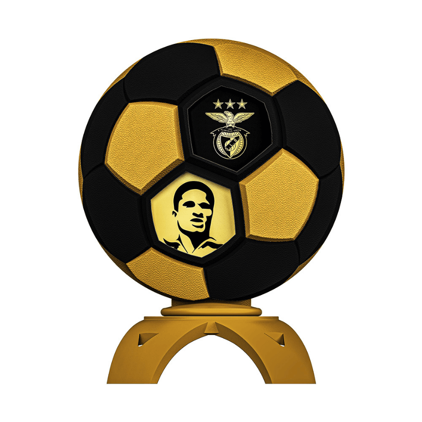 Eusébio Black and Gold One Trophy